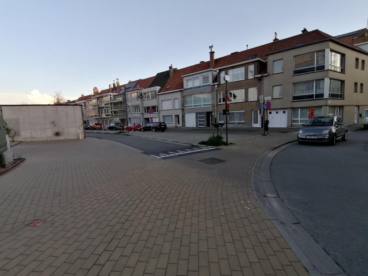 Bartine - Modern And Spacious Flat Near The Sea, Free Parking Space Ostend Exterior foto