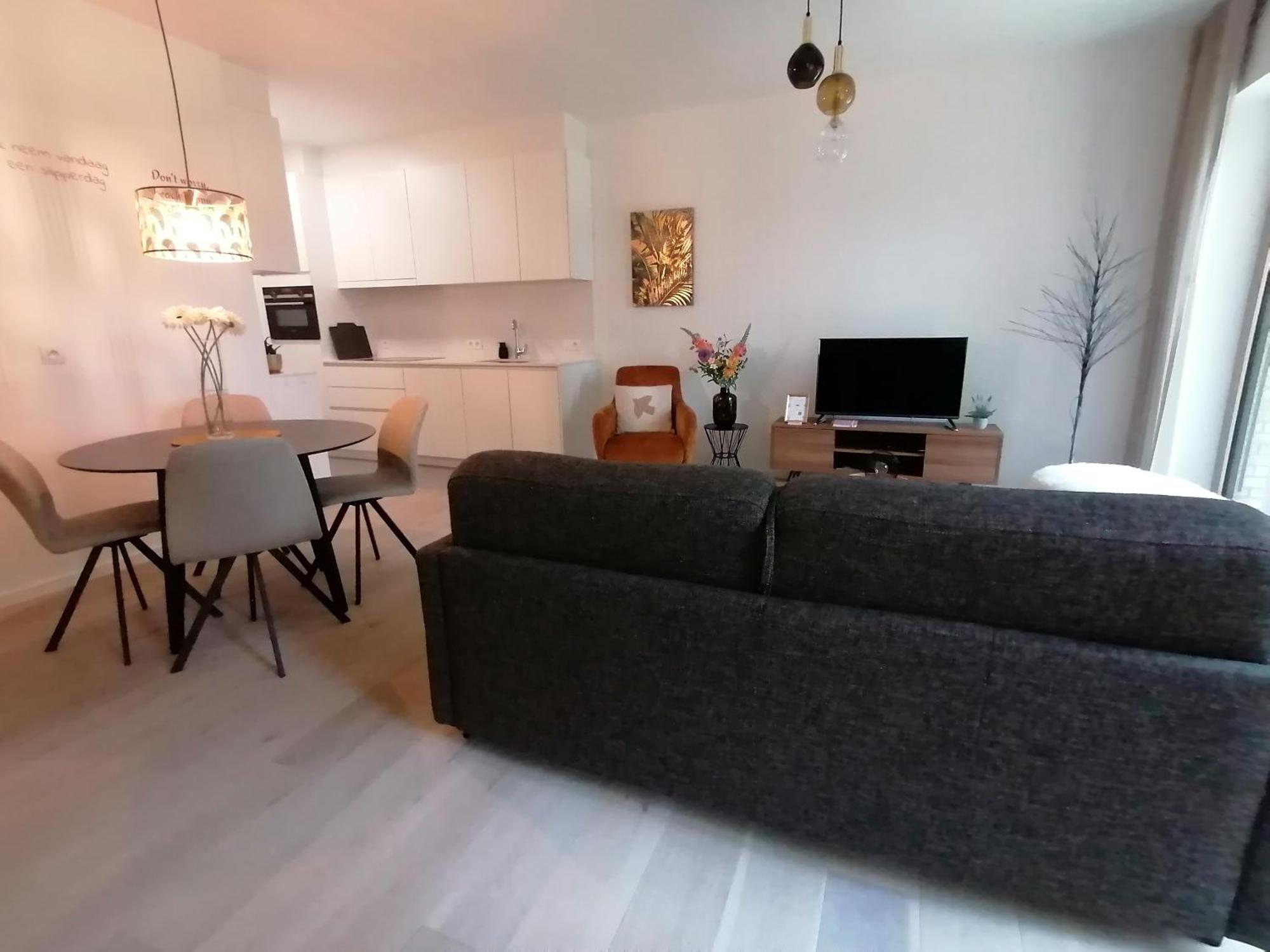 Bartine - Modern And Spacious Flat Near The Sea, Free Parking Space Ostend Exterior foto