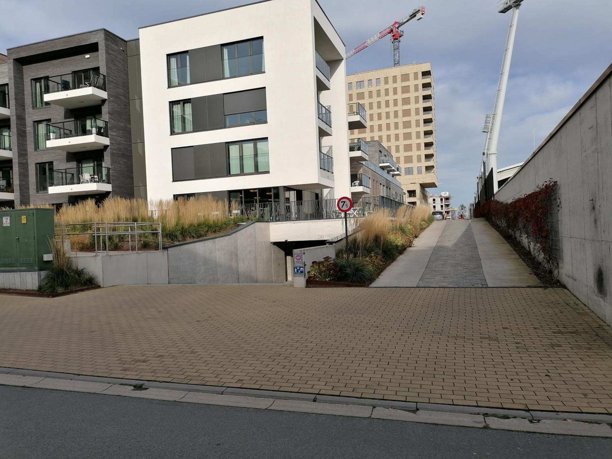 Bartine - Modern And Spacious Flat Near The Sea, Free Parking Space Ostend Exterior foto
